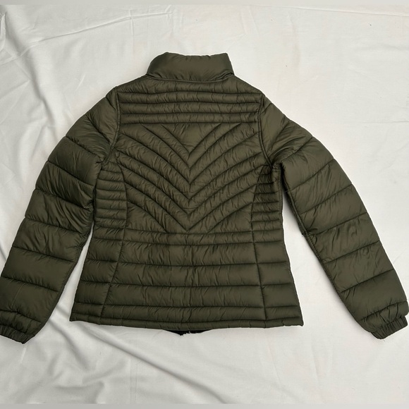 Reversible Quilted Puffer Jacket - Picture 2 of 8